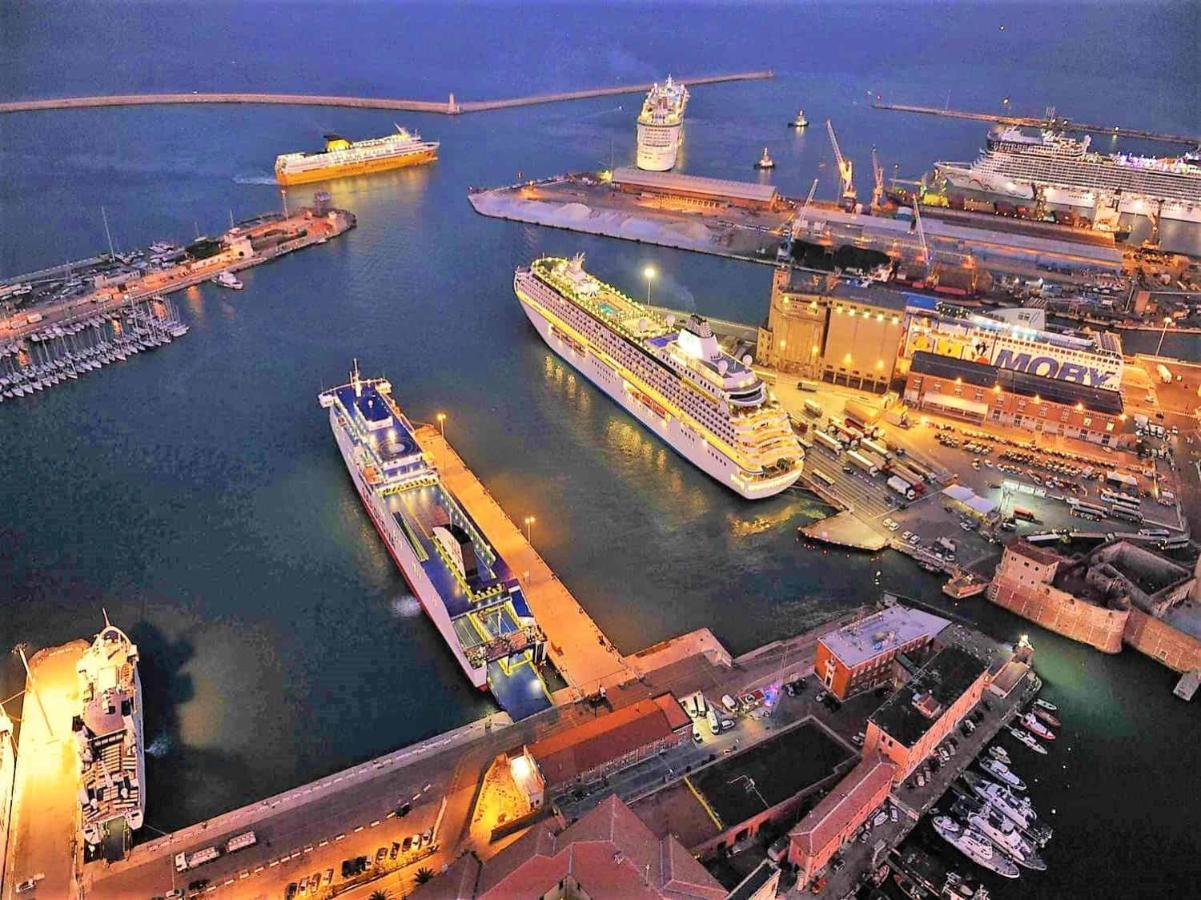 Casa Il Girasole Apartment Livorno Ngoại thất bức ảnh