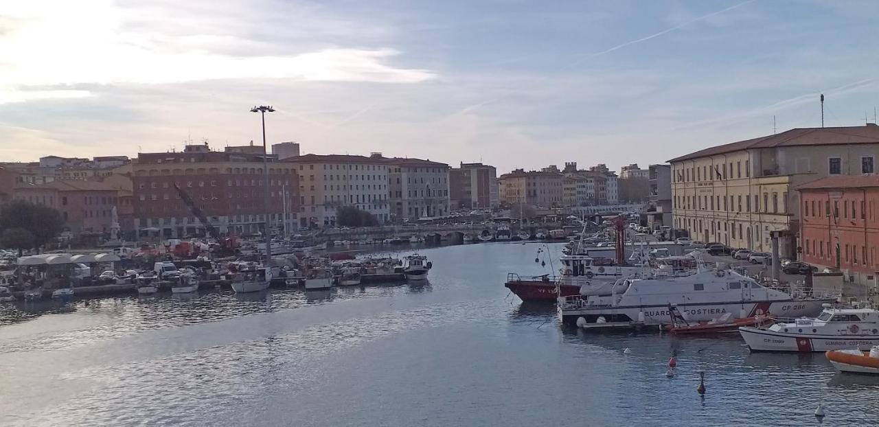 Casa Il Girasole Apartment Livorno Ngoại thất bức ảnh